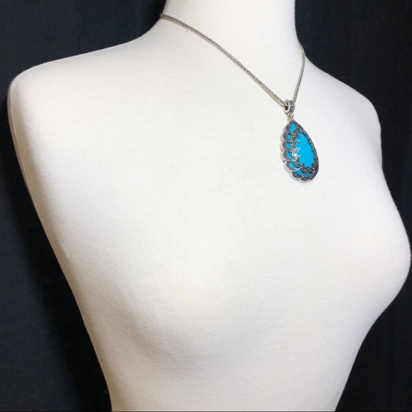 Marcasite Glass Vintage Look Turquoise Blue Necklace Set - Picture 3 of 3